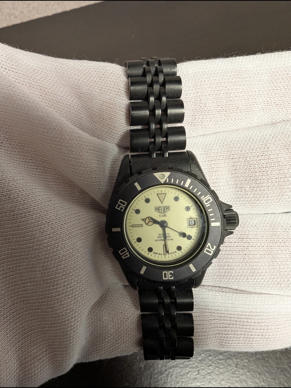 Collector Heuer 980.030N Black PVD Full Lume Diver 28mm Excellent Condition - Picture 2 of 5